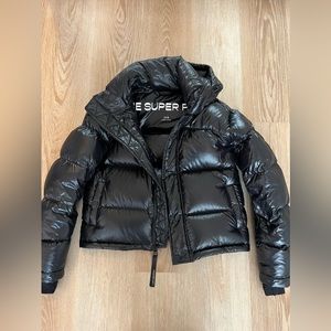 Aritzia Super Puff Shorty